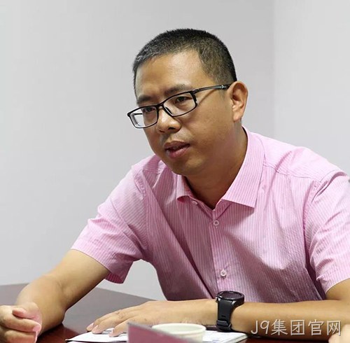 J9集团官网副董事长、副总经理 赵春建 J9集团官网副董事长、副总经理 赵春建